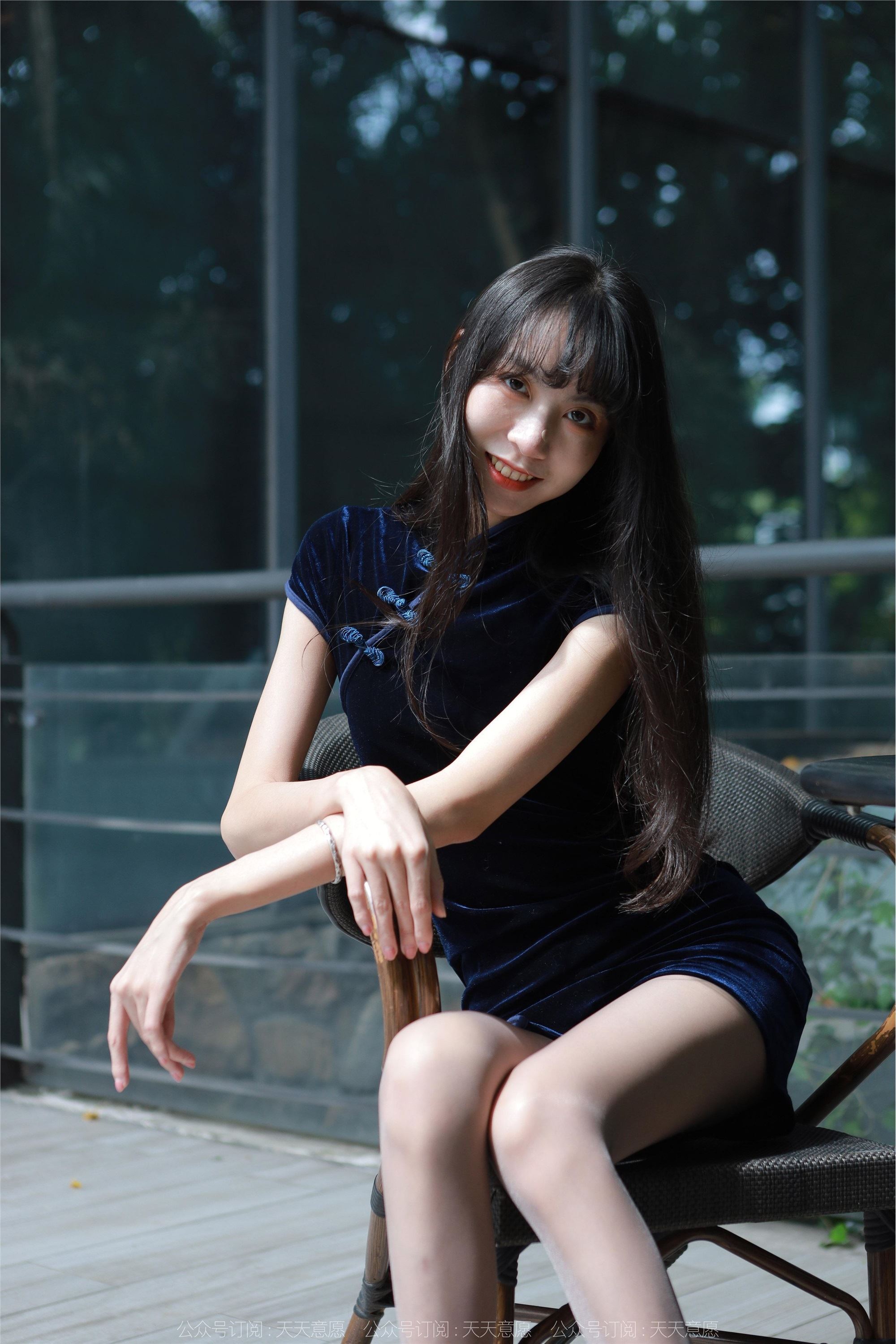 IESS异思趣向  2022.10.28 丝享家 1251 团团《灰思旗袍》